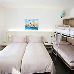 Du Port Hotel