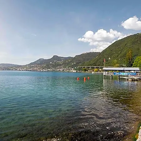 Du Port