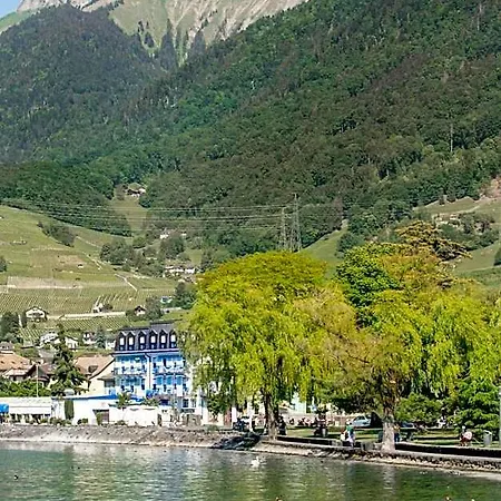 Du Port 3* Villeneuve