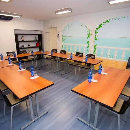 Du Port 3* 빌레뉴브