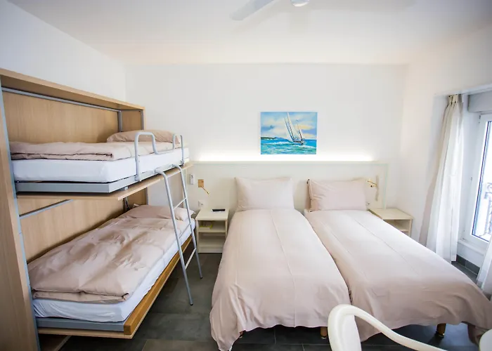 Du Port Hotel Villeneuve