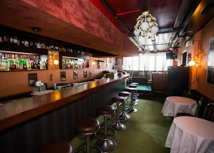 都港酒店 3* 维伦纽夫