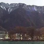 Du Port