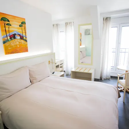 Du Port Hotel Villeneuve