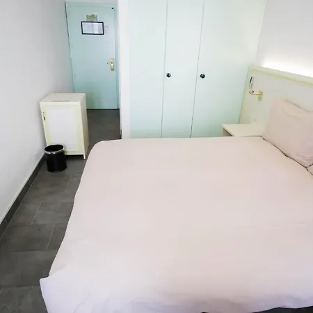 Du Port Ξενοδοχείο